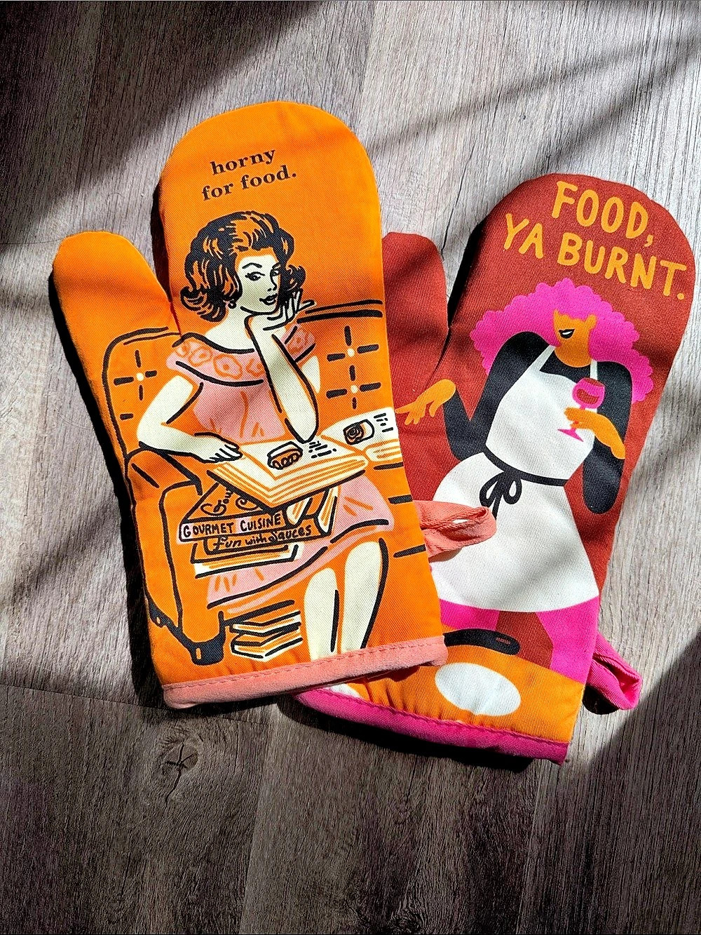 Horny for Food Oven Mitt Set Orange & Pink